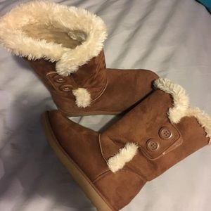Winter boots